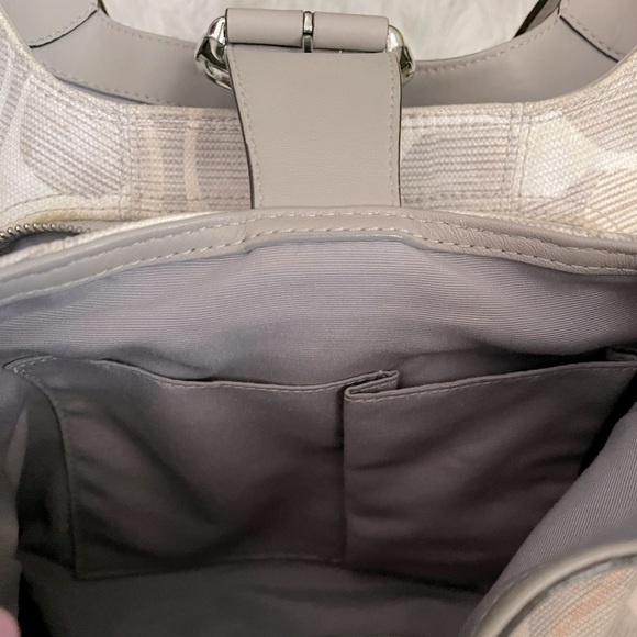 Coach handbag - Picture 6 of 7